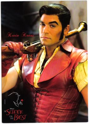 Autogrammkarte Kevin Kraus als Gaston in Disneys "Die Schöne und das Biest" © Stage Entertainment